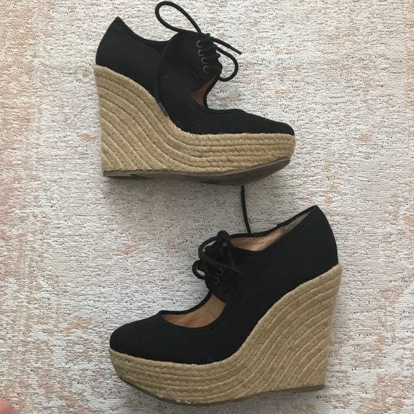 ALDO Wicker Wedge Heels - Picture 1 of 5